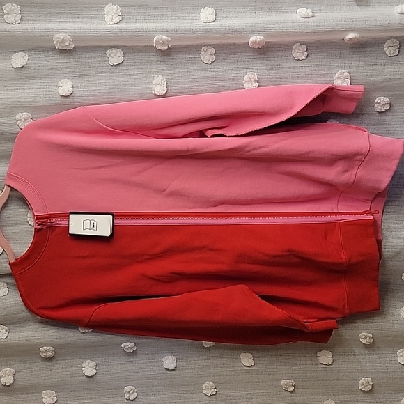 NWT Nike Sportswear Zip Back Sweatshirt Size S - Picture 5 of 5